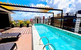 Rooftop com vista - Flat moderno em João Pessoa